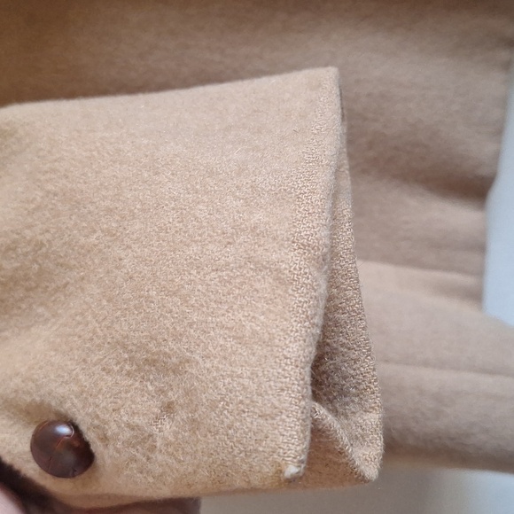 Vintage Corporate Woman 100% Camel Hair Blazer | Size 16 - Picture 7 of 11